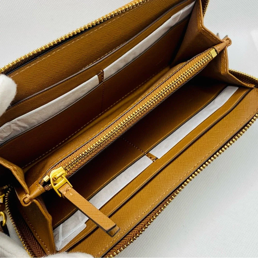 NEW! Tory Burch Emerson Moose Brown Leather Zip Continental Wallet